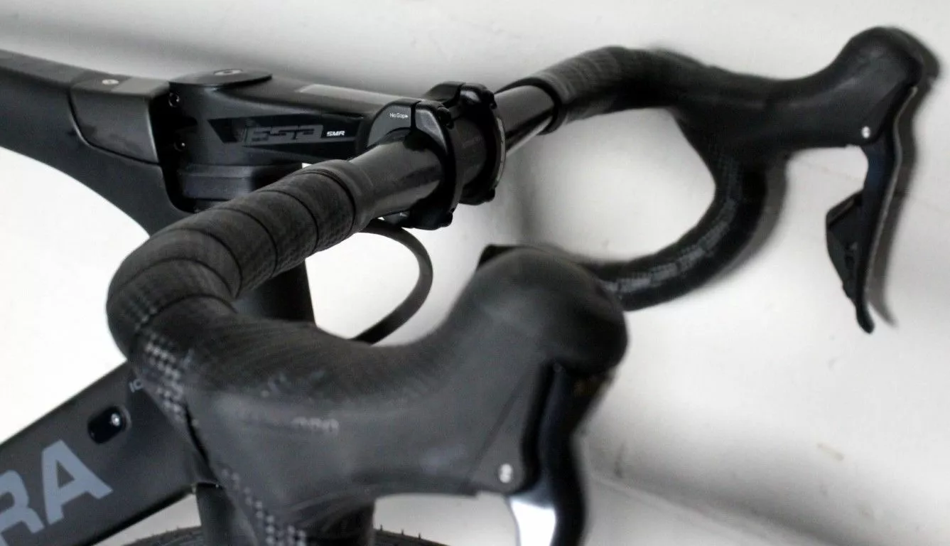 Carrera AR-01 Ultegra Di2 Disc-Zwart-Antraciet-S 7 Carrera AR-01 Ultegra Di2 Disc-Zwart-Antraciet-S - Image 5