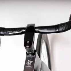 Brixia Alata Disc Custom Racefiets 18 Brixia Alata Disc Custom Racefiets -Cinelli Winkel brixia alata 7 medium