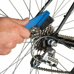 Park Tool CG-2.4 Kettingreiniger Met Borstel En Vloeistof 10 Park Tool CG-2.4 Kettingreiniger Met Borstel En Vloeistof -Cinelli Winkel gsc 1 007