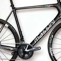 Massini Veneto Carbon Disc Custom Racefiets -Cinelli Winkel massini veneto ultegra mat zwart 2 medium