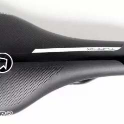 Pro Turnix Carbon Zadel-Zwart-Wit-275x132 -Cinelli Winkel sprsa0250 3 medium