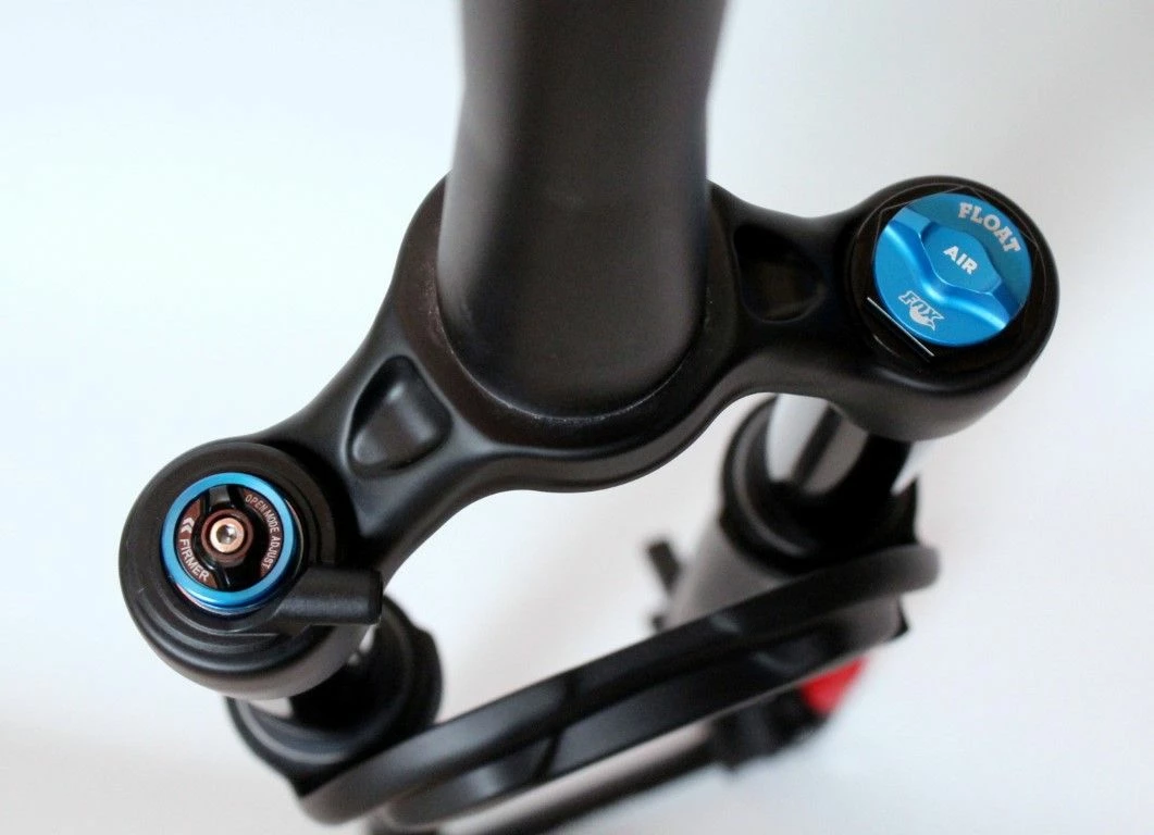 Fox 32 Float Performance Elite Boost Voorvork-Zwart 7 Fox 32 Float Performance Elite Boost Voorvork-Zwart - Image 5
