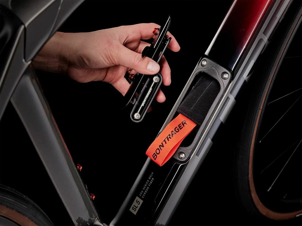 Trek Domane SL 5 Disc 6 Trek Domane SL 5 Disc - Image 4